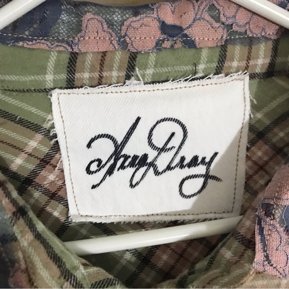 ANNA DRAY Creation Jennifer Lopez cropped flannel. Handmade fancy fabrics brooch - Picture 6 of 16